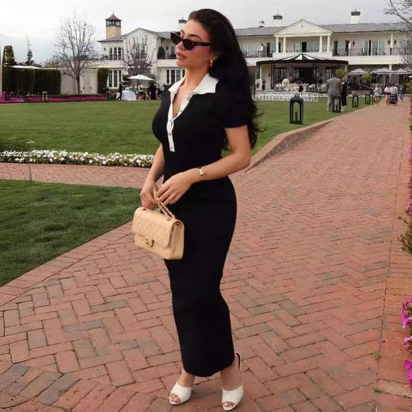 Collared slim-fit elegant with contrasting color panels, bodycon short-sleeve long-length single-breasted knitted dress for women