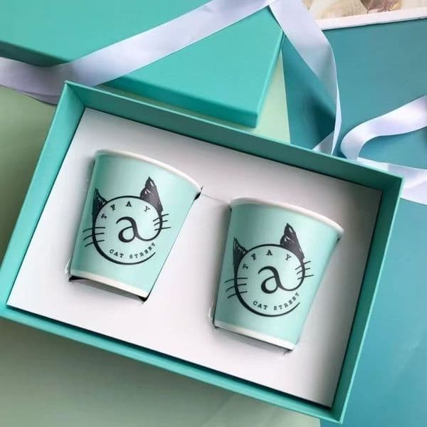 high quality Luxury fashion bone china coffee cup mugs gift box set 2026 Classic designer T letter logo cat pattern couple water cup Travel Portable ceramics Tumblers