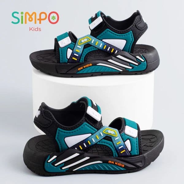 One Pairs of Summer Kids Sandals Unisex Soft Bottom Casual Beach Shoes for Primary School Students 260407BJ