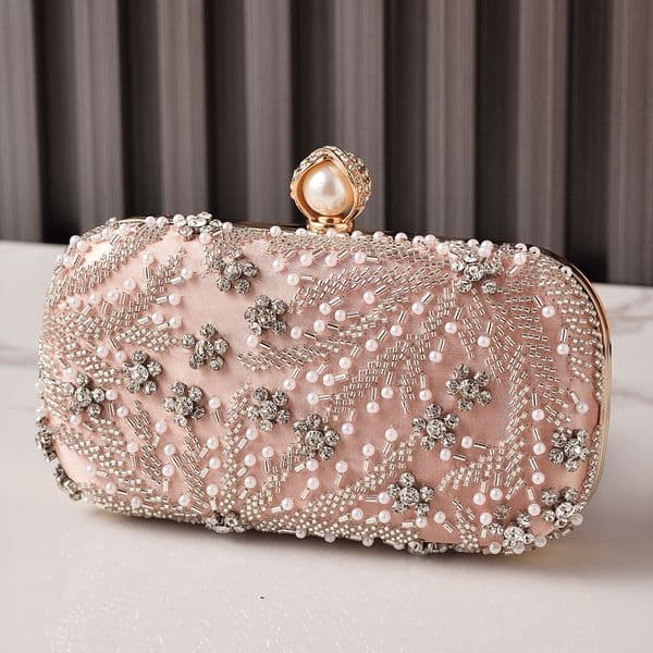 Designer beaded evening bags, embroidered and diamond-studded evening clutches, party and banquet bags, champagne-colored dress bags, bridal bags