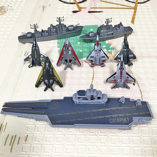 aircraft -capable fighter jet-capable aircraft -ship model childrens toys Christmas gifts for boys 260408