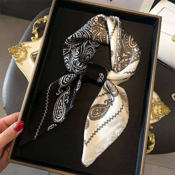 68cm Retro Color-blocked Cashew Print Small Square Women Imitation Silk Scarves Fashionable and Versatile Scarf Headscarf 26Y0407