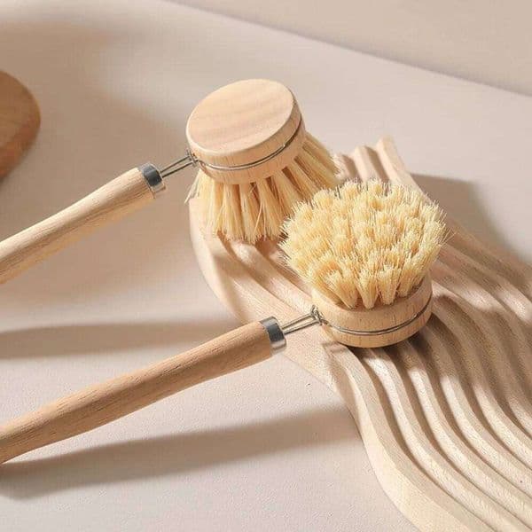 Solid Wood Kitchen Replaceable Multifunctional Dish Pot Wooden Handle Cleaning Tool Frying Pan Brush 26Y0409
