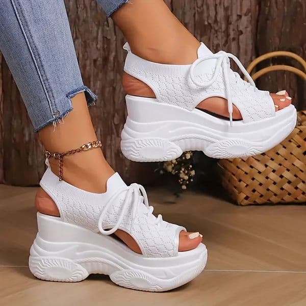 Summer Fashion Comfortable Round-toe Wedge Light Roman Sandals Non-slip Thick-soled Lace-up Casual Sneakers for Women 260410