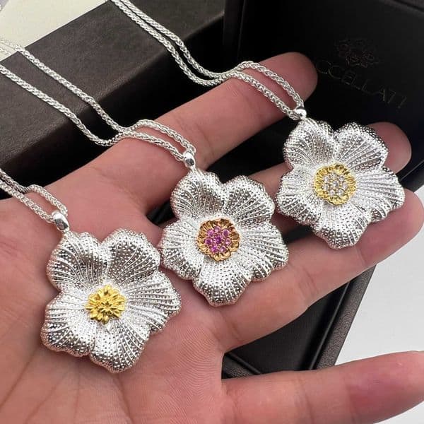New Designed women necklace fashion earrings Gardenia earrings with pink diamonds or yellow diamonds 925 silver plated Ear studs Designer Jewelry E0038