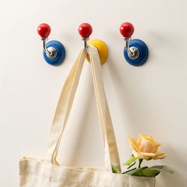 Epeiushome wall magnetic hook Nordic ceramic ball creative living room decoration nail free 260410