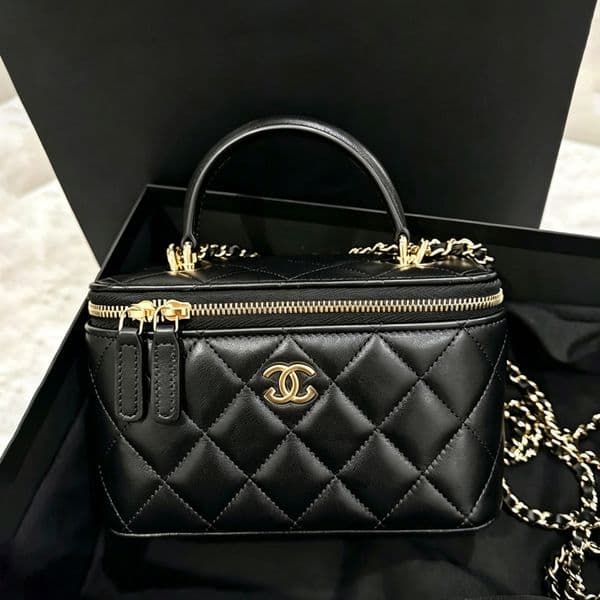 TOP Quality Designer bag makeup bag Shoulder bag Luxury cosmetic bag Classic Women Makeup bag Multi Functional Small Square bag Designer Chain Wallet Mini Card bag