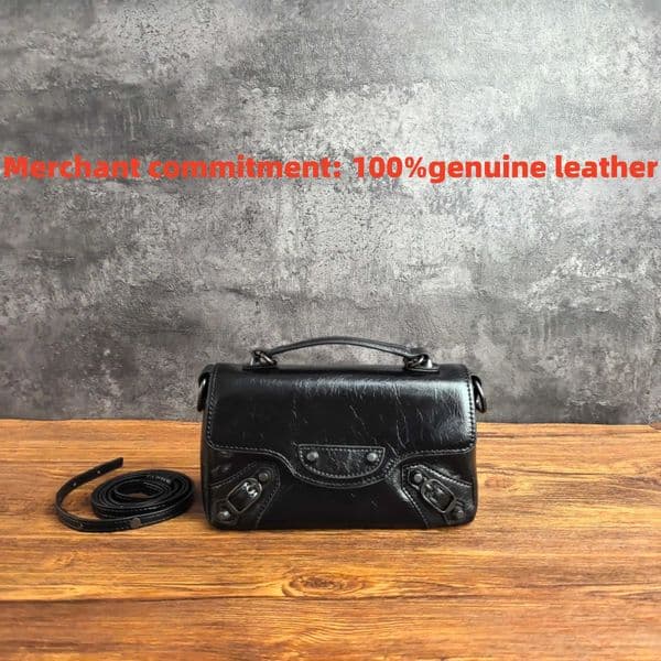 Luxury Designer bags Top quality designer women commuter crossbody bag Le City Nano Flip Cover Bag with Fine Texture Sheepskin Cover adjustable detachable
