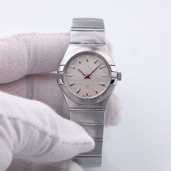 Luxury watches, high-quality watches womens Swiss movement quartz European style 28MM mother-of-pearl dial calendar luminous