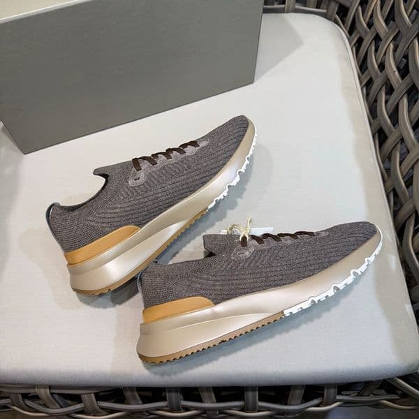 Designer Men Low Top Mesh Knit Running Shoes Sneakers Casual Shoes Outdoor Running Shoes Lace Up Training Sneakers 1080
