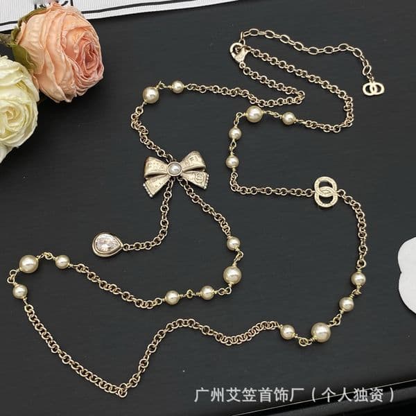 Designer Jewelry channels Necklace Small Double C Bag Pendant Long Pearl Necklace Light Luxury Sweater Chain cc necklace
