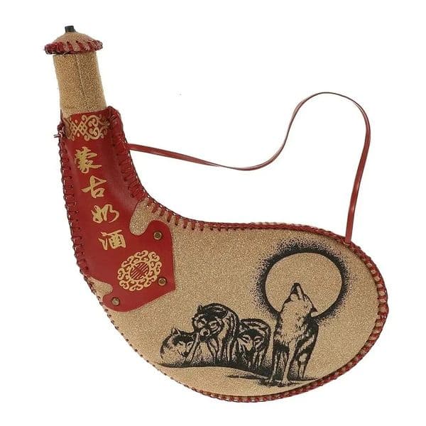 Leather Wine Flask Handmade Boat Wine Bag Traditional Water Container with Straps Mongolia Water Canteen Outdoor Drinkware 260409