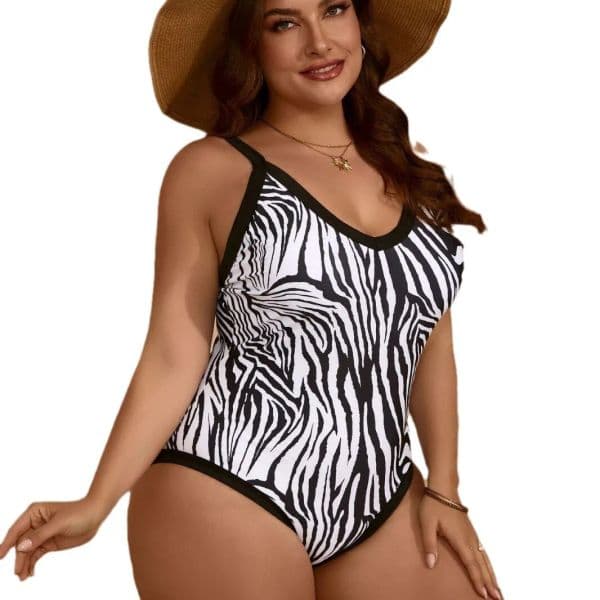 Elegant Plus Size Unisex Bikini: Striped Slim Cut Bathing Suit with Classic Color Scheme
