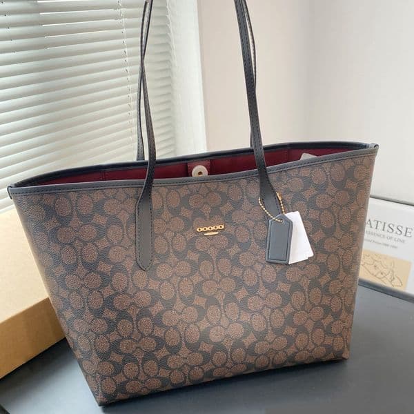 Designer Bag Top Quality Handheld Tote Bag Printed Vortex Classic Luxury Men's and Women's Large Capacity Shopping Bag Travel Shoulder Bag Cross Shoulder Strap Bag 020