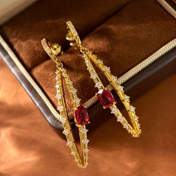 Designer Earrings Designer Earrings Women Pave C Shape Hoop Drop Leaf Hollow Oval Bar Zircon Ruby Geometric Earrings Luxury Jewlery Designer for Women Elegant thumbnail 2