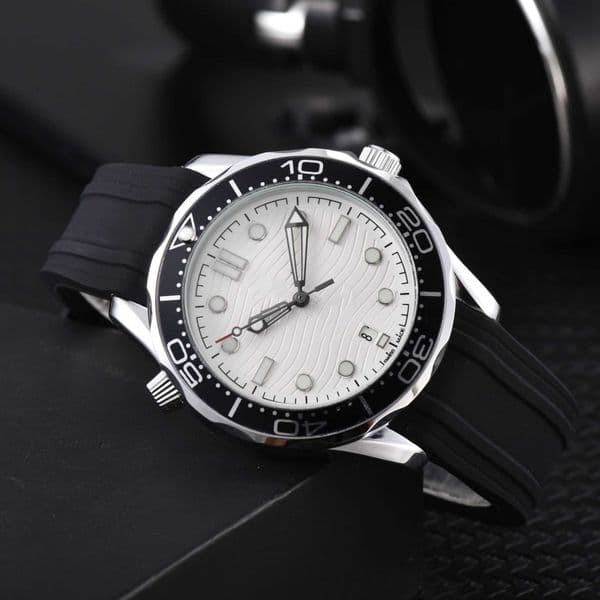 Luxury watches, high-quality watches Mens European-Style Silicone Strap Mesh Band Fully Automatic Mechanical Wholesale