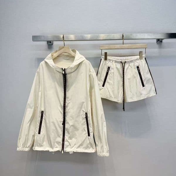 Designer Women's Clothing Summer New Letter Patch Embroidered Drawstring Hooded Windbreaker Jacket + Shorts Set 1ca4