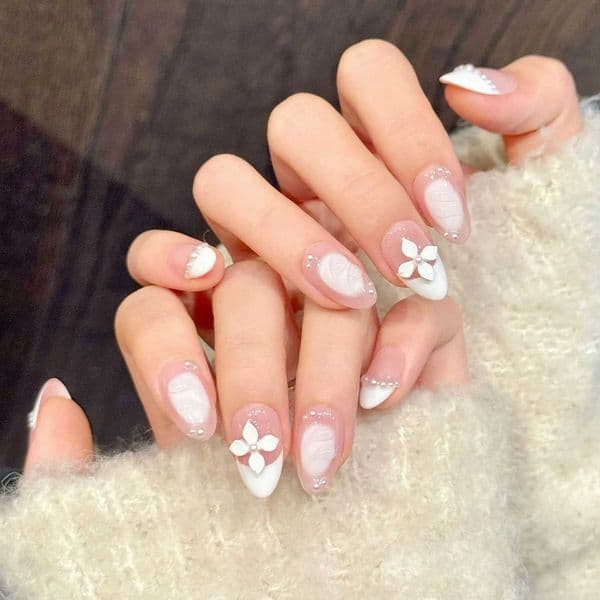 10Pcs Short Almond Handmade Press on Nails Full Cover White Flowers Pearls Chain Designs French False Nail Art Wearable Manicure X260411 X260411