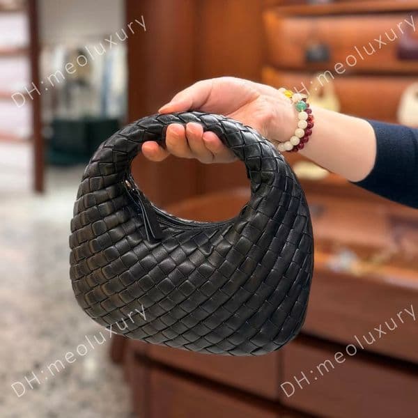 Top designer B Woven Nappa Leather Handbag Soft Padded Mini Tote Bag Women Shoulder Bag Casual Luxury Style 26cm