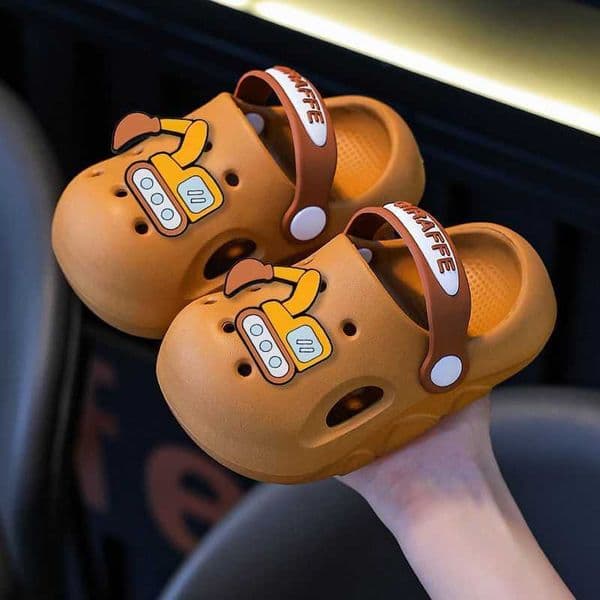 EVA childrens clogs boys slippers non-slip beach shoes infant and toddler home soft-soled summer shoes S260410