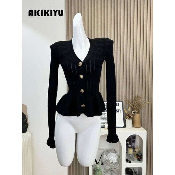 French Vintage Elegant Knit Sweater Coat Women Button Slim Y2k Design Casual Cardigan Female V-Neck Korea Style Chic Clothing AKIKIYU