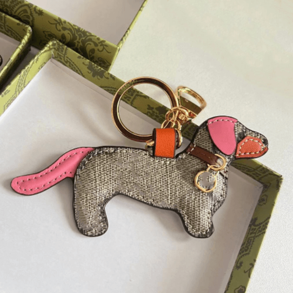 Cartoon dog leather keychains Designer Keychains GGs Fashion Bag charm Womens handbags pendant Key ring Car key holder Accessories GGood