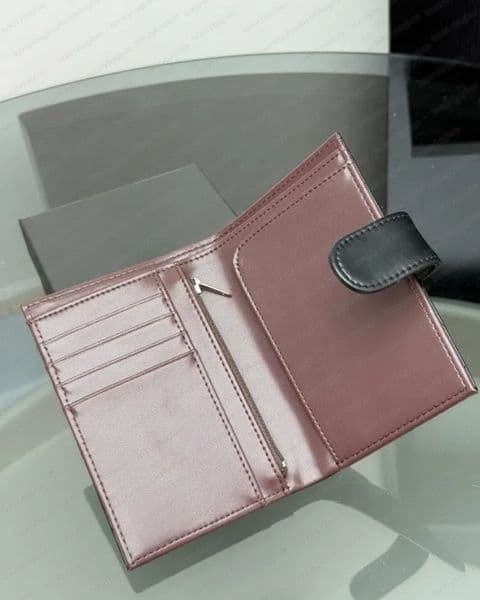 Designer women wallet Passport holder designer for men women luxury Classic passport cover card package Business checkbook ID leather cover with box