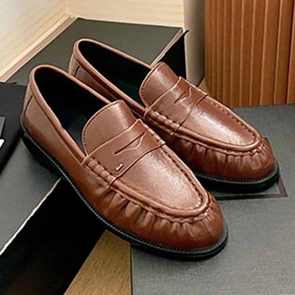 Mens Womens Styles Loafer Supple In Matte Leather Non Slip Leather Sole Penny Loafer Hand Stitched Moc Toe Loafer Small Leather Shoes