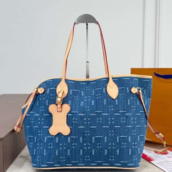 10A Designer bag Large Tote Dog Bag Luxury Denim Pet Carrier Bag remium Leather Trim Dog Cat Tote Bag Beach Bag Pet Travel Handbag Casual Large capacity handbag