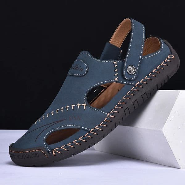 Handmade Summer Sandals Men Breathable Leather Shoes Man Outdoor Men Sandals Antiskid Beach Sandals Hollow Shoes Fashion 260410