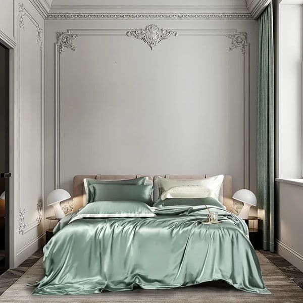 Top Grade Mulberry Silk 4Pcs Bedding set 22MM Greyish Green Soft Duvet Cover Flat sheet Pillowcases 3pcs set no sheet 260408
