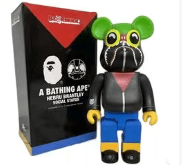 Themed Premium Quality Figurines for Dedicated Game Players and Film Lovers