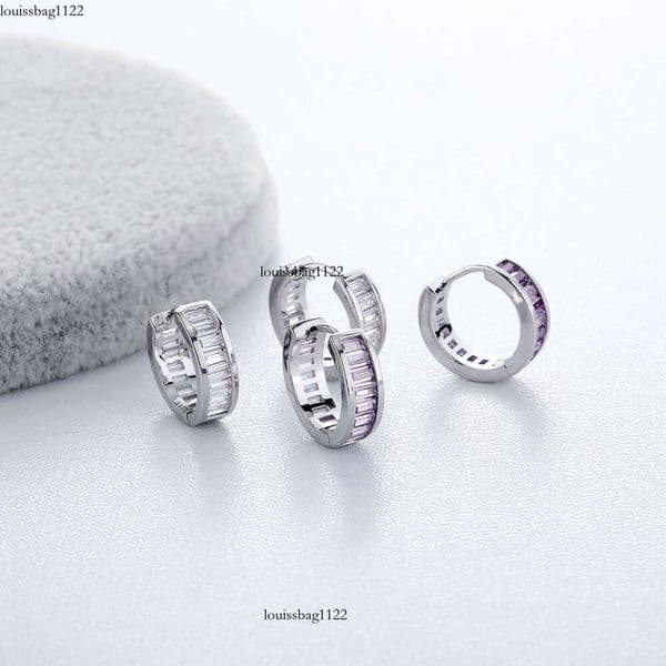 Jewelry's new square diamond earrings are elegant simple and sophisticated with geometric ear clasps for women available in wholesale from the