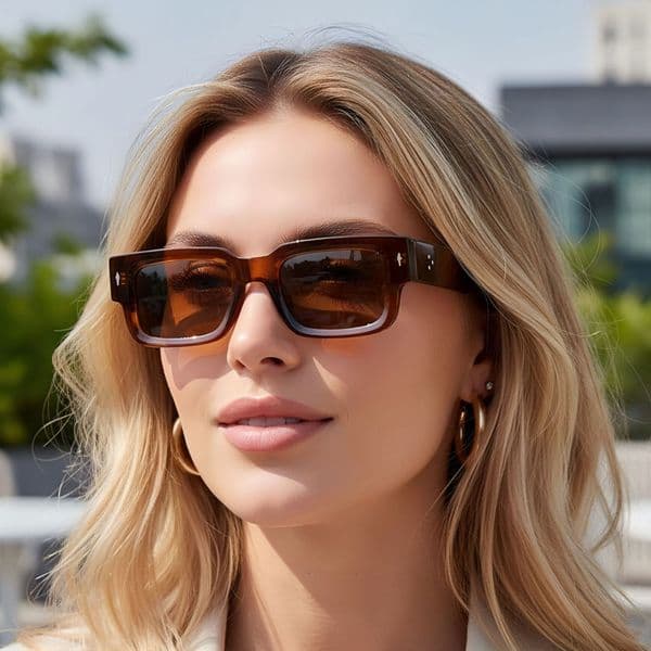 New Fashion Square Retro Versatile Arrow Rivet Trendy Women Sunglasses High-end Street Style Glasses