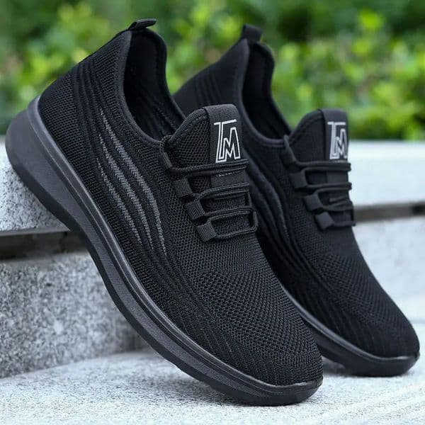 2023 Men Sneakers Summer Lightweight Male Tennis Shoes Mens Soft Mesh Casual Outdoor AntiSlip 260407