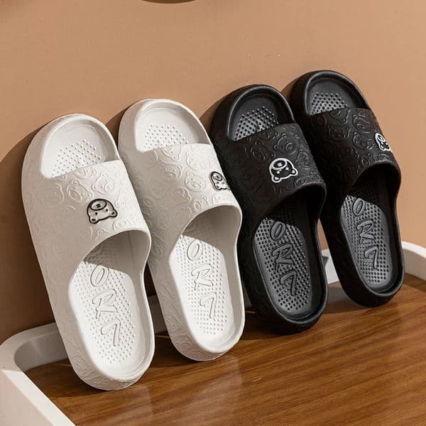 Summer Fashion Mens Slippers Printting Little Bear Sandals Indoor Bathroom Nonslip Soft Women Dormitory Casual Shoes Couple 260413