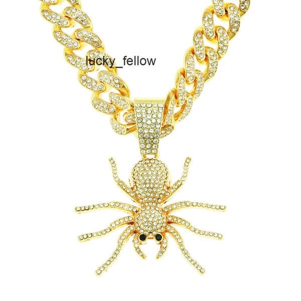 Ins Full Diamond Three-Dimensional Large Spider Pendant Necklace Hip-Hop Street Dance Inlaid Diamond Cuban Chain Mens Accessories Pendant