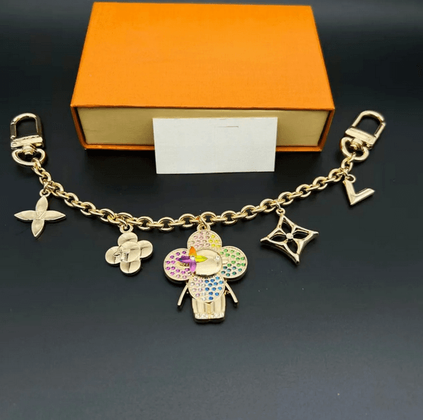keychains Bag Charm pearl designers keychain top Car Key Chain Women Buckle jewelry Keyring Bags Pendant Exquisite AAA