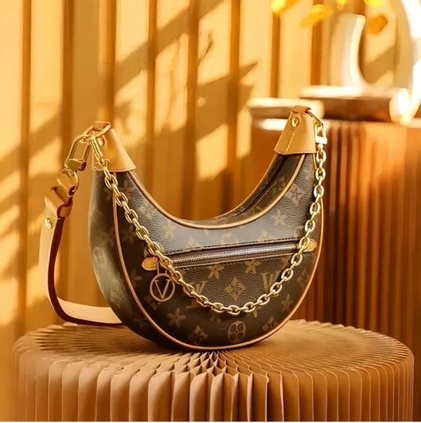 Luxury Designer Loop Hobo Denim Shoulder Bag Womens Leather Handbag Vintage Crossbody Half-moon Croissant Bags Sleek Design Satchel Wallet Purses With Box