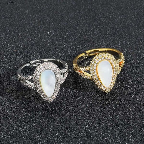 Women's ring with full diamond inlay unique niche design Silver micro-inlaid Moissanite shell open ring trendy women's jewelry for wholesale
