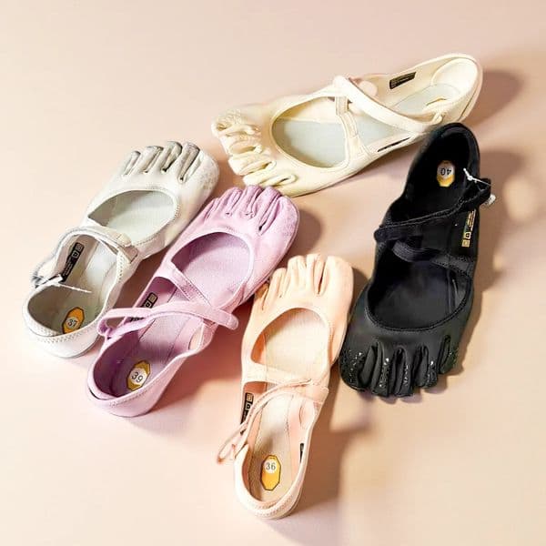 Slippers Summer Sport Luxury Finger Yoga Designer Woman Sandal Pilates Fitness Pink Canvas Femme Five Toe Shoe Trainer Comfortable Ballet Flat Casual Sandale Shoes