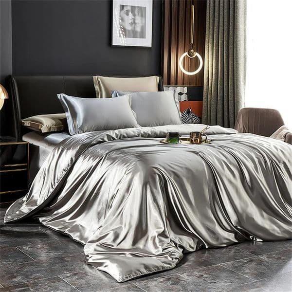 Solid Silk Bedding Set with Duvet Cover Bed Sheet Pillowcases y Satin Single Double Bedsheet King Queen Twin Size w260410BJ
