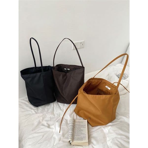 Nylon cloth water bucket bag,arge capacity, tote bag , shoulder bag