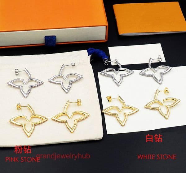 designer earrings lousi lvness Louise lvs earring Jewelry Hollow V Four-Leaf Clover Flower with Diamond Stud Earrings Womens Petal Inlaid Studs