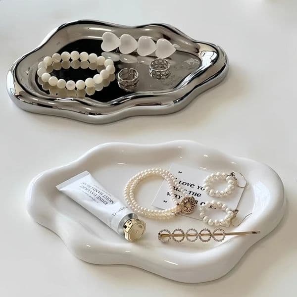 CloudShaped Jewelry Tray Decorative Plate for Rings Earrings Bracelets Necklaces Plastic Vanity Women Bedroom Decor 260414BJ
