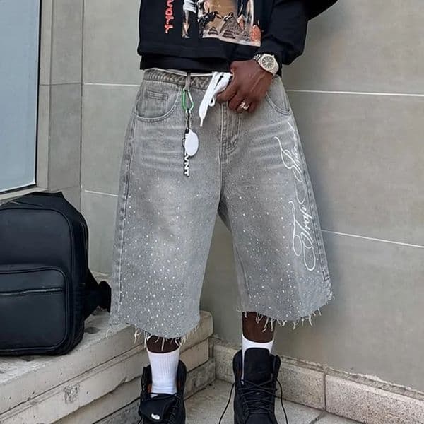 Mens Summer Casual Denim Shorts Knee Length Trendy Letter Embroidered Rhinestone Jeans Shorts Fashion Streetwear 260414BJ