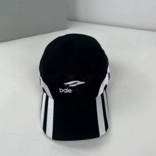 Designer Baseball caps Classic High-quality Letter Baseball Cap Couple Style Sun Hat
