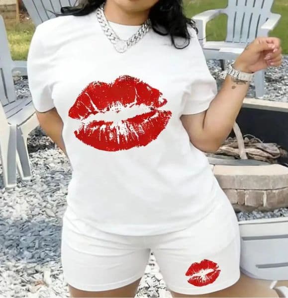 Womens 2-Piece Pajama Set Summer Short Sleeve T-Shirt Shorts Red Lip Print Soft Cotton Loungewear Sleepwear S-XXL 260415BJ