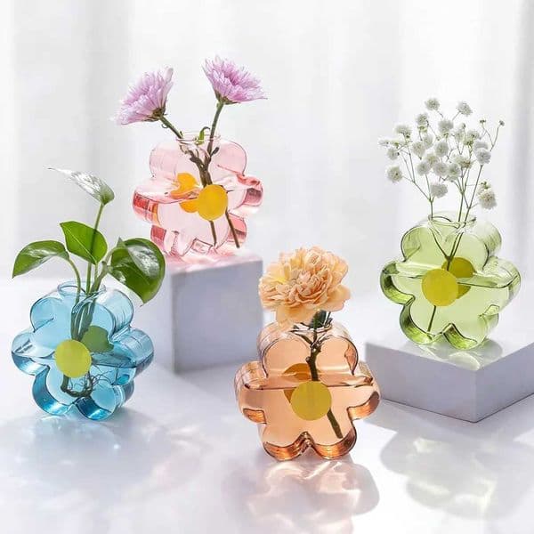 Unique Small Vases for FlowersColorful Vase Set Girly Home Shelf Decor-Cute Glass Bud Vases for Centerpieces Modern Living Room L260516
