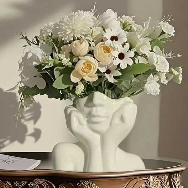 Ins Nordic Style Vinyl Vase Thinking Girl Shaping Art Flower Planter Personalized And Creative Decor Handicrafts Ornament L260516